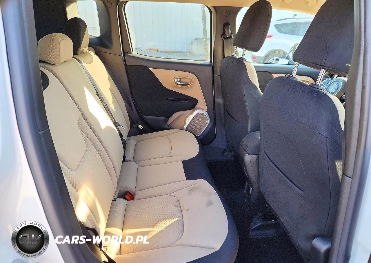 2016 Jeep Renegade Latitude VIN:ZACCJABTXGPC45867 - 11