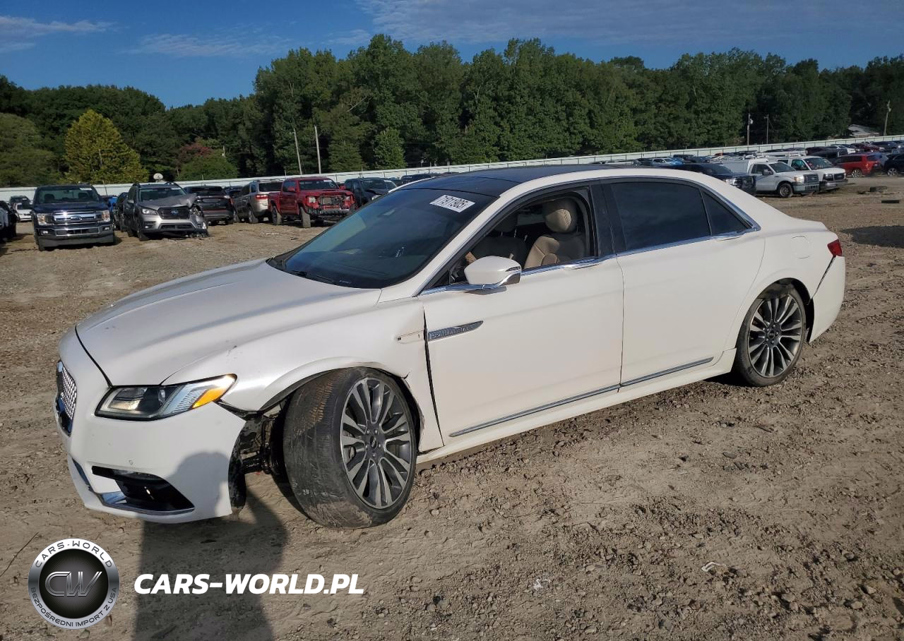 2018 Lincoln Continental Select