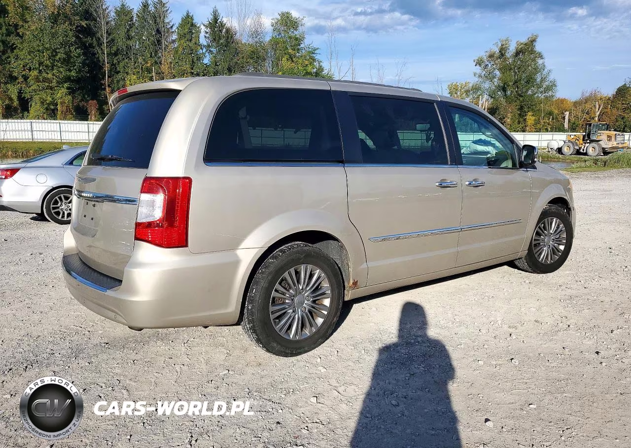 2014 Chrysler Town & Country Touring L VIN:2C4RC1CG2ER341278 - 3