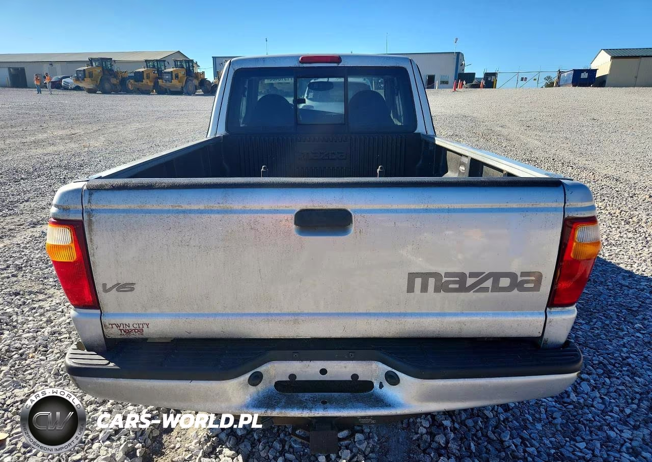2002 Mazda B4000 Cab Plus VIN:4F4YR46E12TM22175 - 6