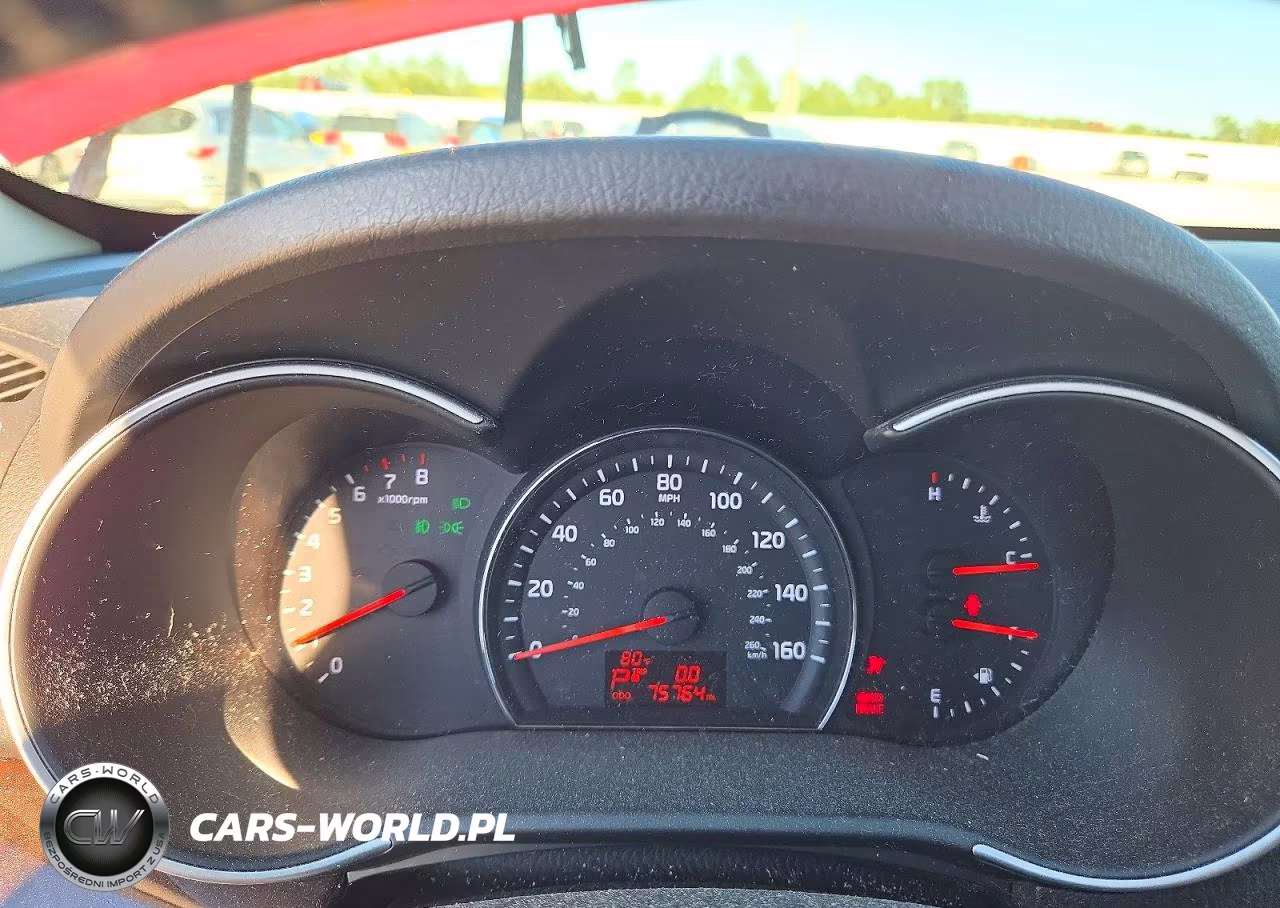 2015 Kia Sorento Lx VIN:5XYKT3A69FG568609 - 9