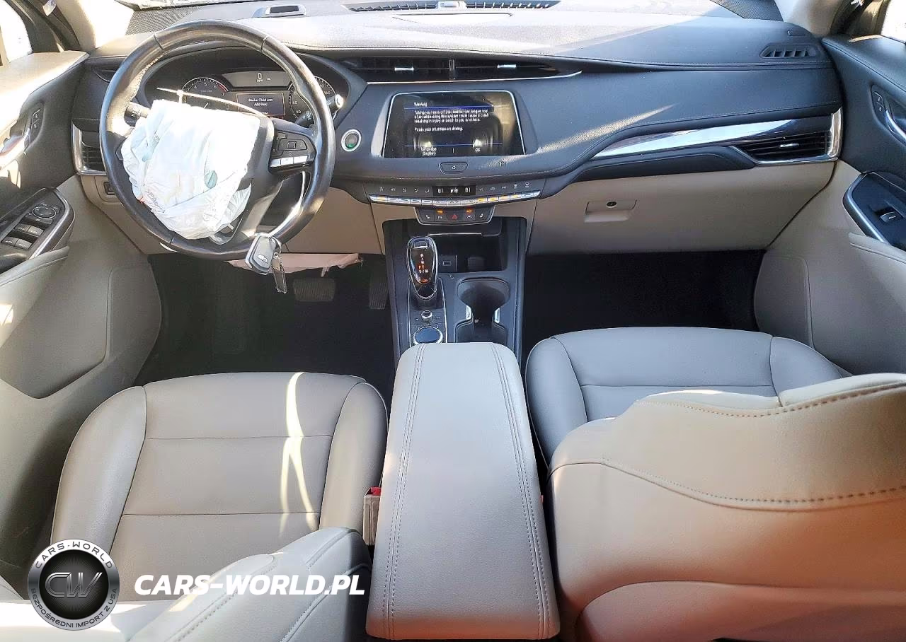 2021 Cadillac Xt4 Luxury VIN:1GYFZBR48MF084213 - 8