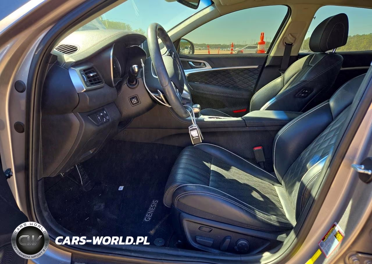 2020 Genesis G70 3.3T VIN:KMTG34LE1LU048674 - 7