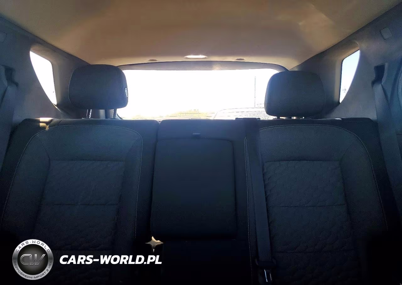 2019 Chevrolet Equinox Lt VIN:3GNAXKEV5KS616604 - 10