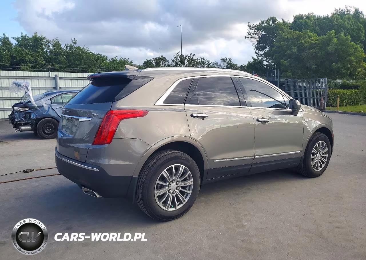 2018 Cadillac Xt5 Luxury VIN:1GYKNCRS3JZ107440 - 3
