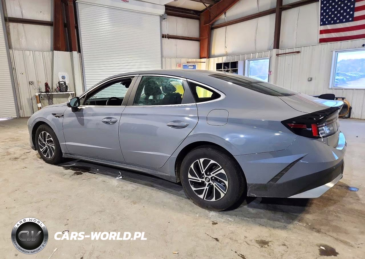 2026 Hyundai Sonata Hybrid Blue VIN:KMHL24JJ1TA166429 - 2