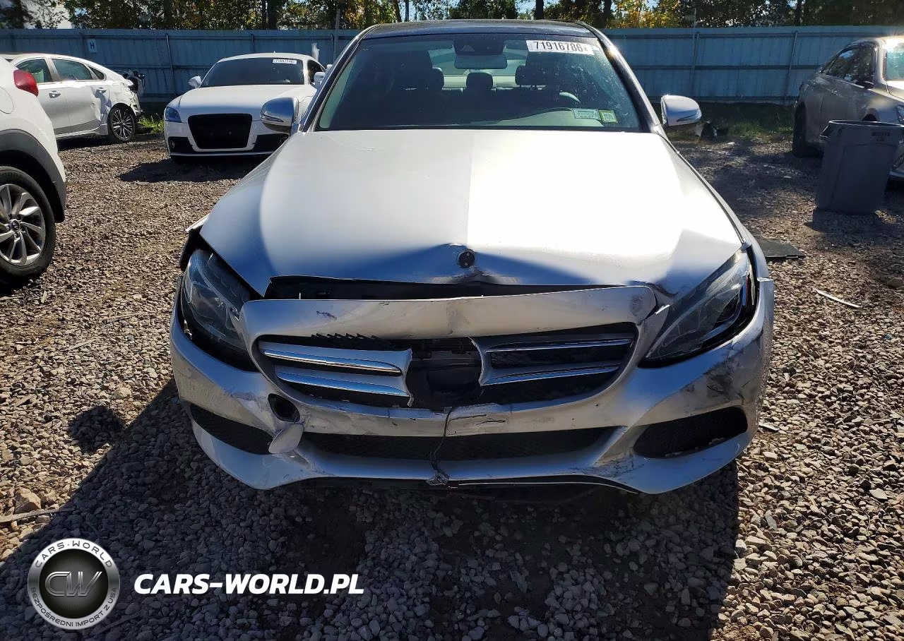 2016 Mercedes-Benz C 300 4Matic VIN:55SWF4KBXGU158970 - 5