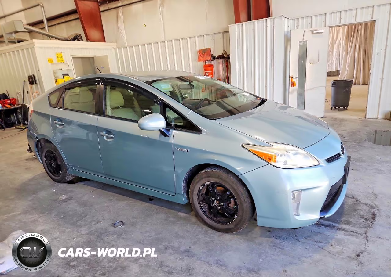 2014 Toyota Prius Two VIN:JTDKN3DU0E1822405 - 4