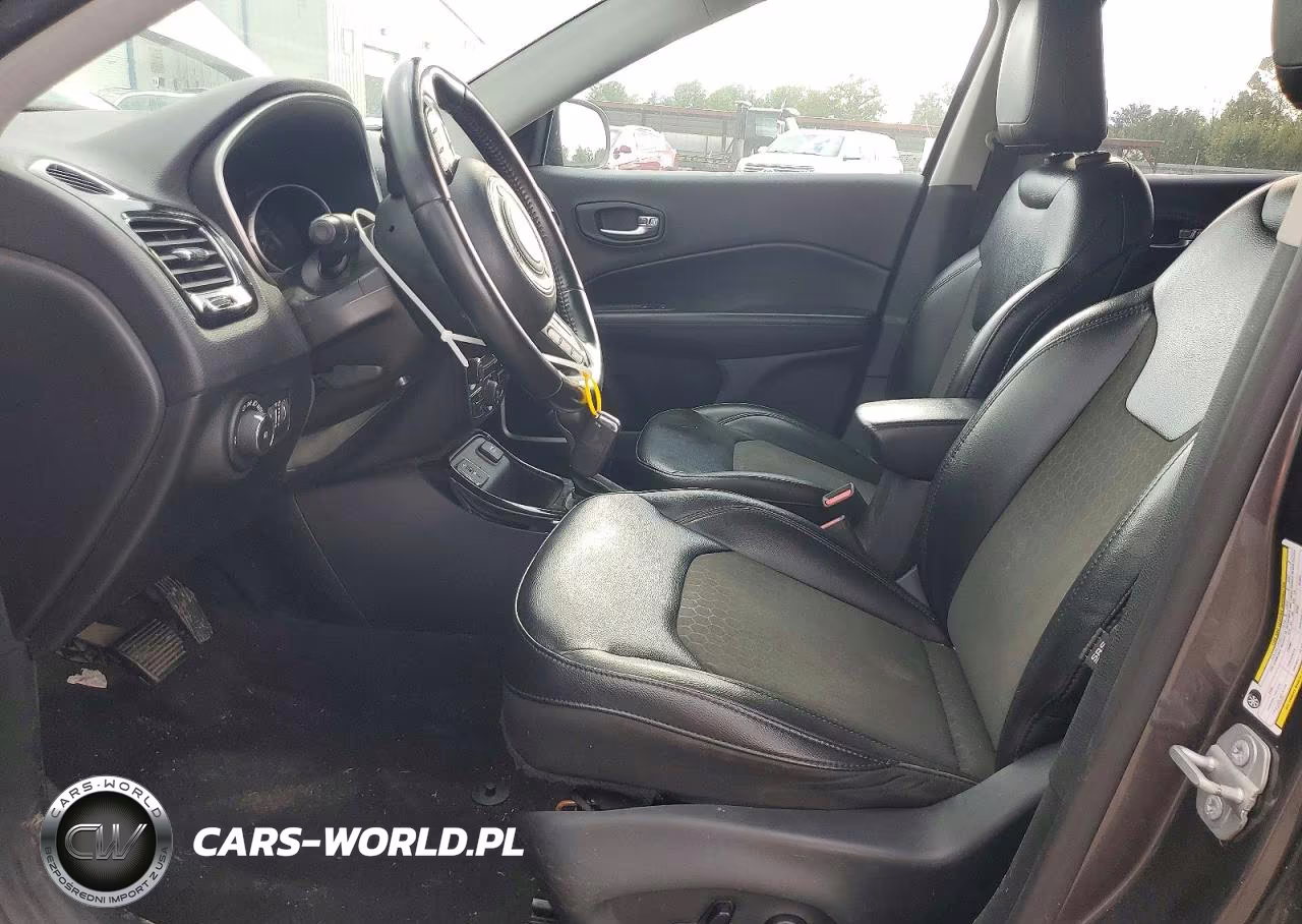 2020 Jeep Compass Latitude VIN:3C4NJCBBXLT205755 - 7