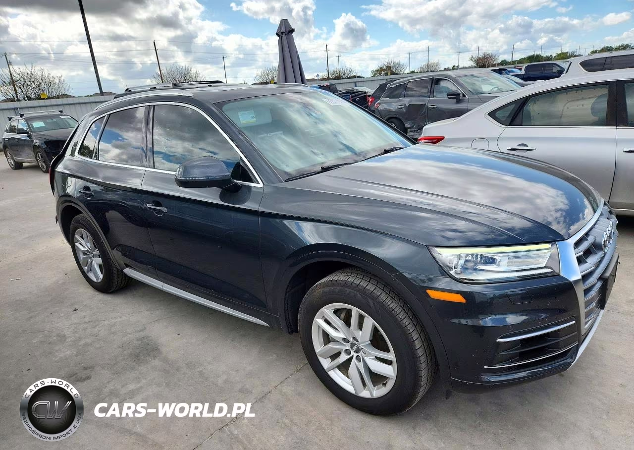 2020 Audi Q5 Premium VIN:WA1ANAFY4L2107919 - 4