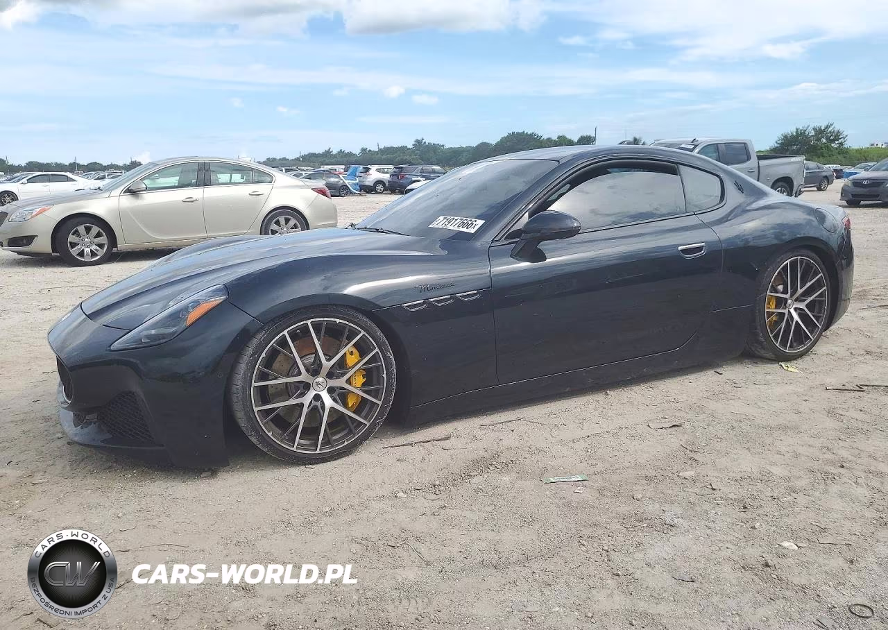2024 Maserati Granturismo Modena – zdjęcie 1 z 13