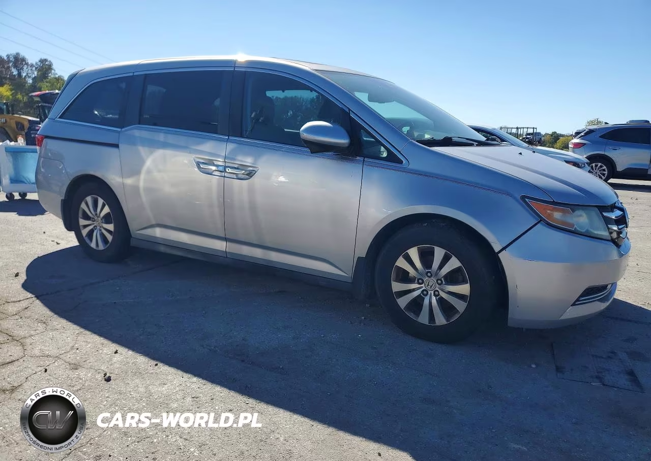2014 Honda Odyssey Exl VIN:5FNRL5H63EB003262 - 4