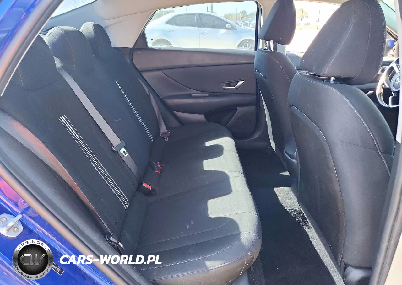 2021 Hyundai Elantra Sel VIN:5NPLS4AG1MH031518 - 10