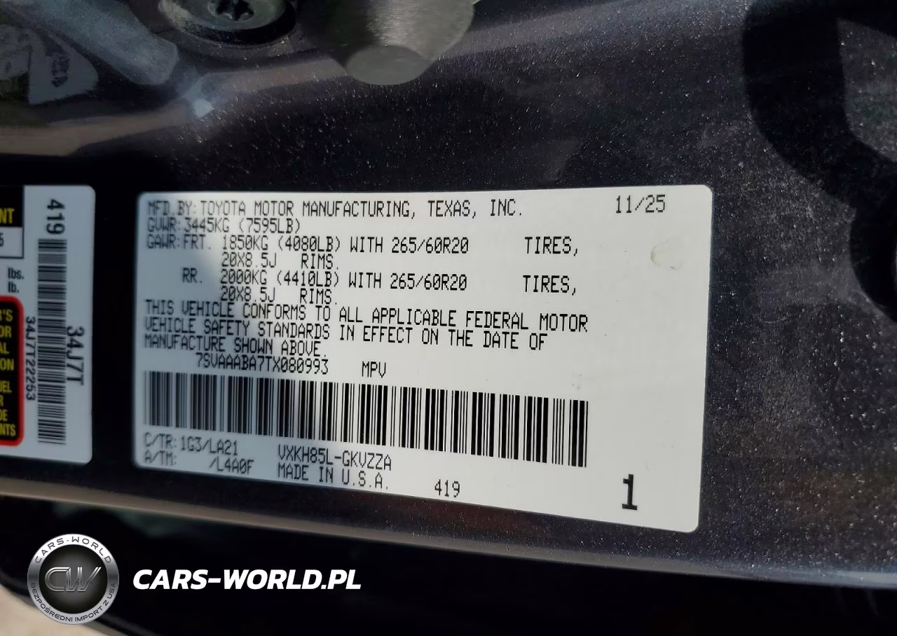 2026 Toyota Sequoia Platinum VIN:7SVAAABA7TX080993 - 13
