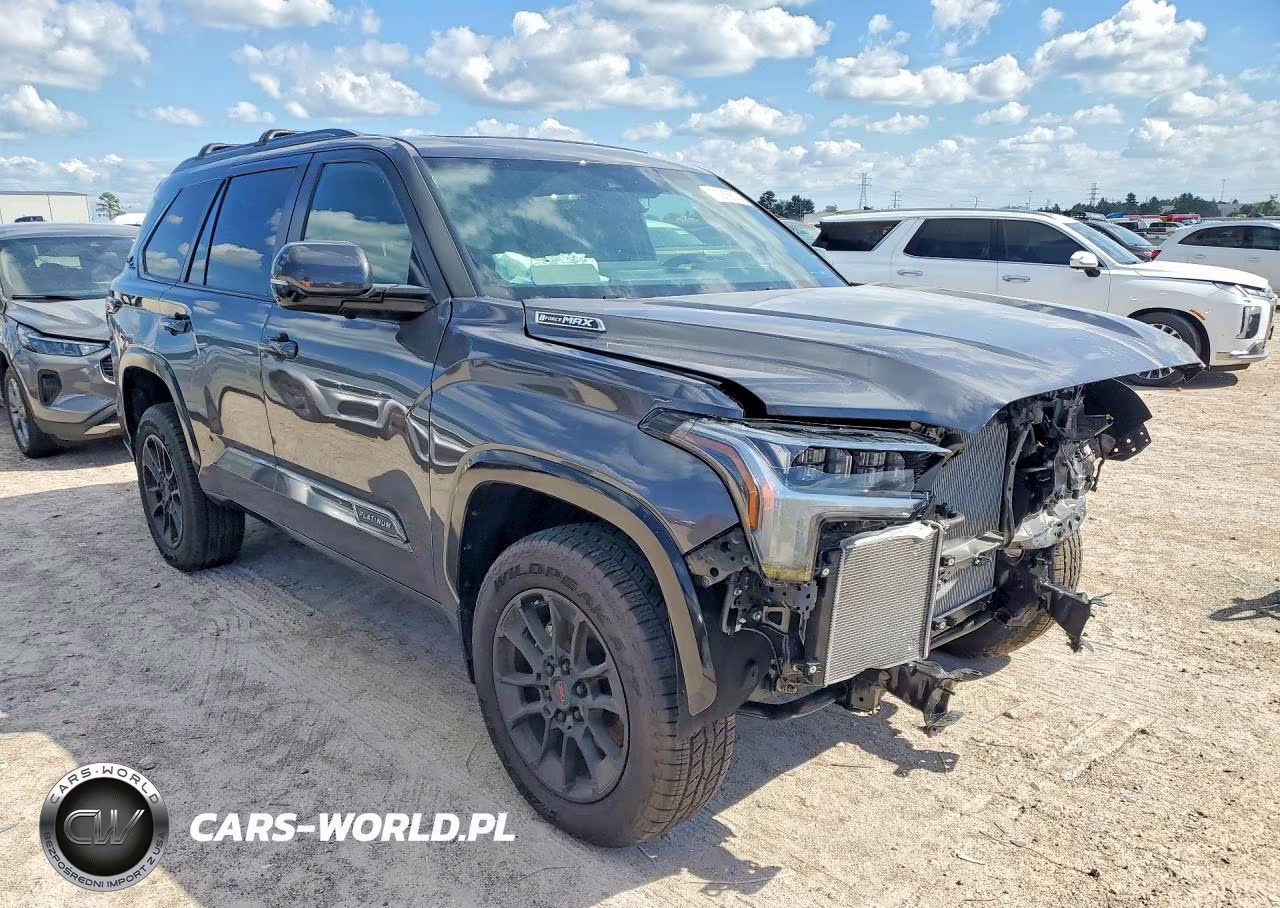 2026 Toyota Sequoia Platinum VIN:7SVAAABA7TX080993 - 4