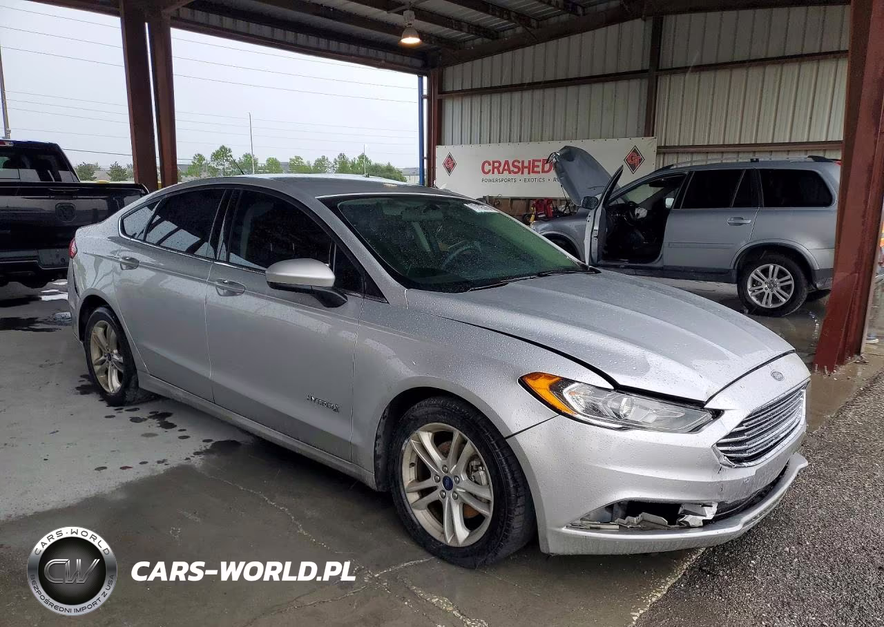 2018 Ford Fusion Se Hybrid VIN:3FA6P0LU5JR280011 - 4
