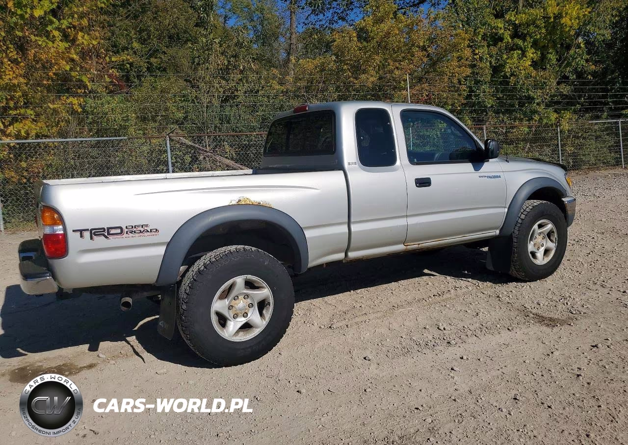 2001 Toyota Tacoma V6 VIN:5TEWN72N41Z837963 - 3