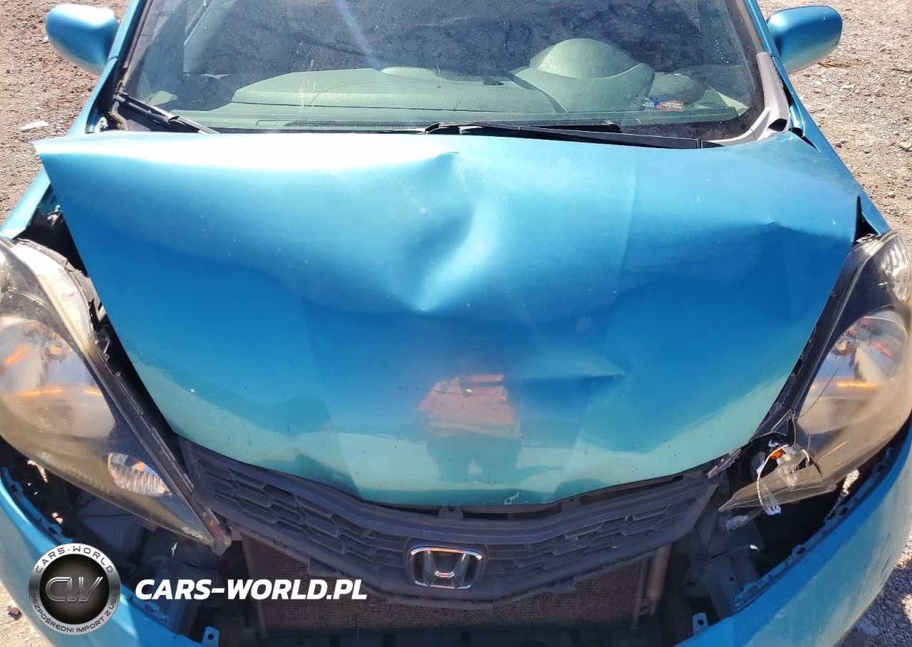2012 Honda Fit Sport VIN:JHMGE8H54CC025824 - 11