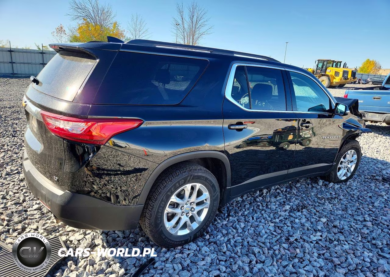 2020 Chevrolet Traverse Lt VIN:1GNEVHKW6LJ323675 - 3