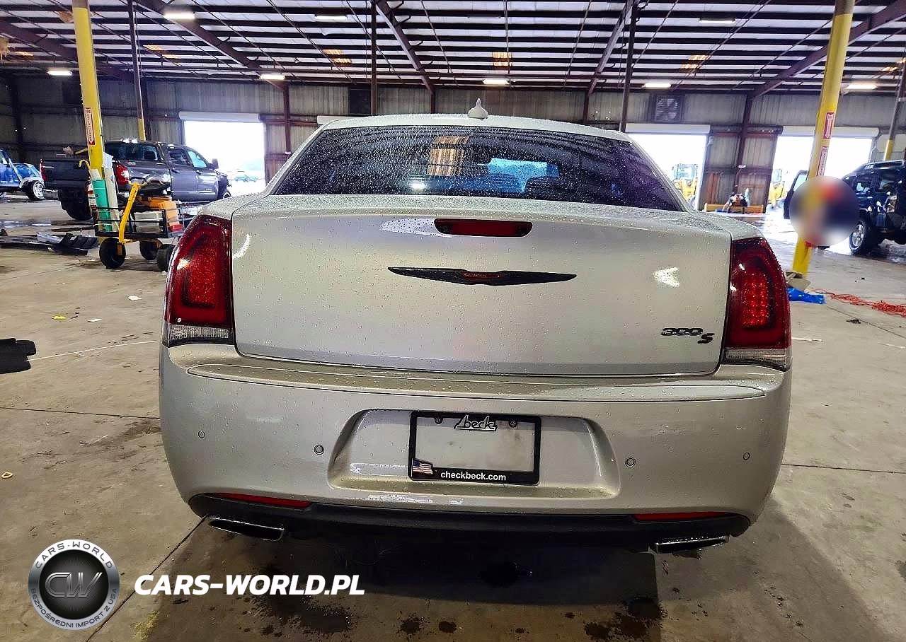 2021 Chrysler 300 S VIN:2C3CCABG4MH541160 - 6