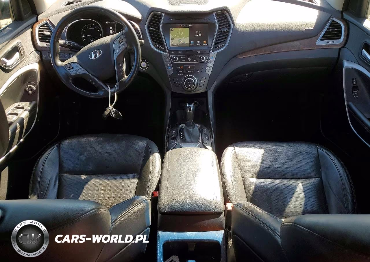 2017 Hyundai Santa Fe Limited Ultimate VIN:KM8SRDHFXHU236850 - 8
