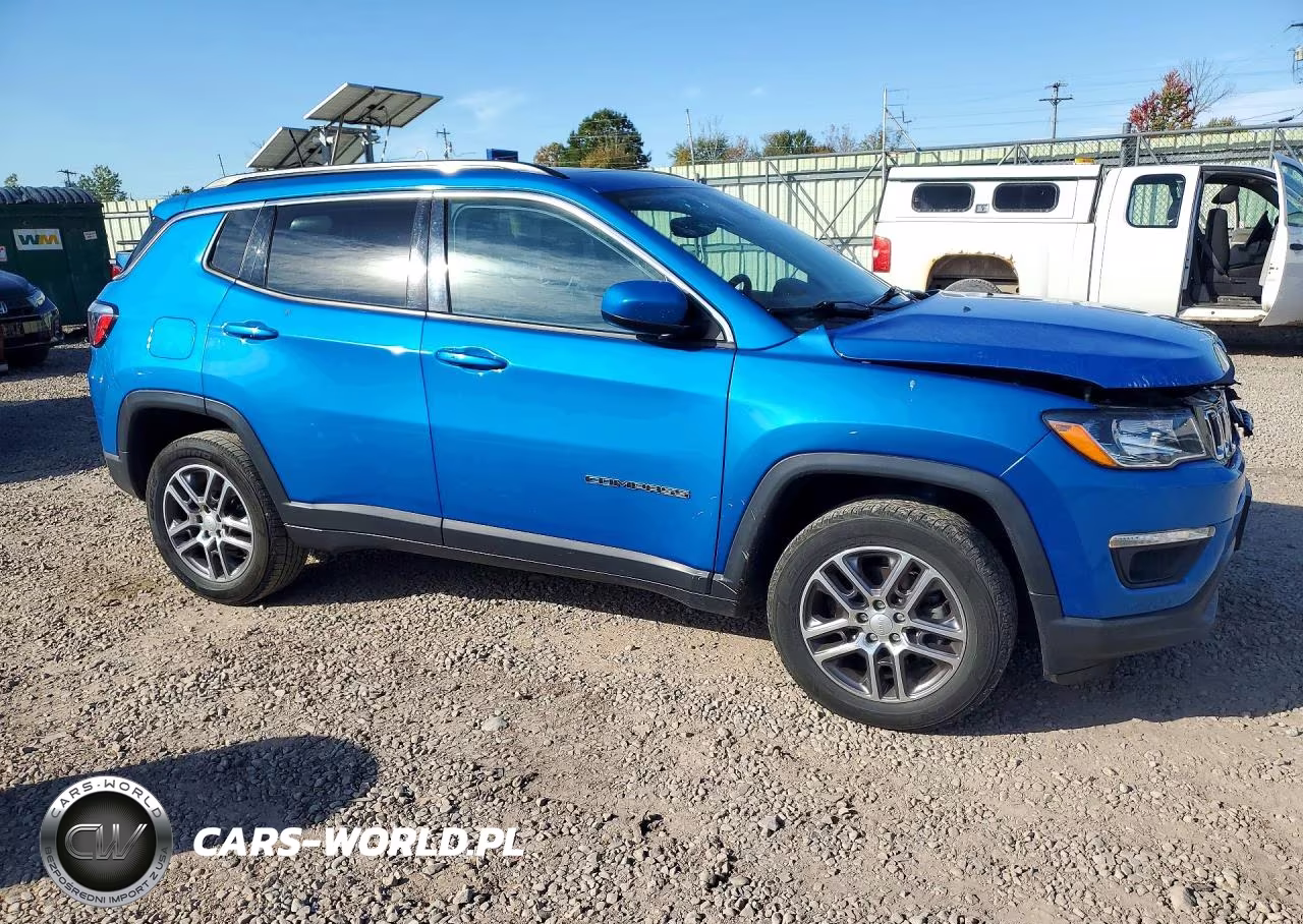 2020 Jeep Compass Latitude VIN:3C4NJDBB6LT251685 - 4