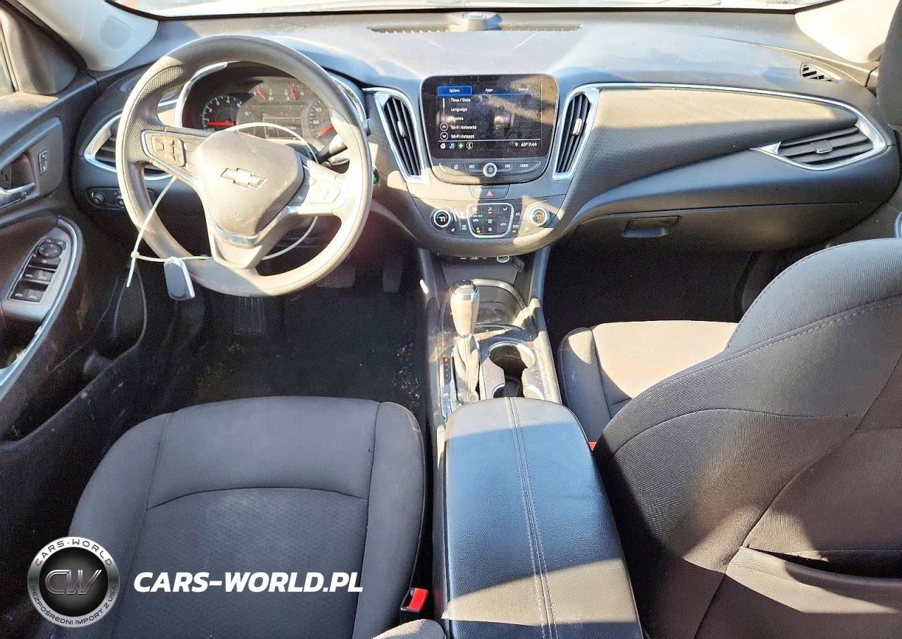 2019 Chevrolet Malibu Lt VIN:1G1ZD5ST0KF137903 - 8