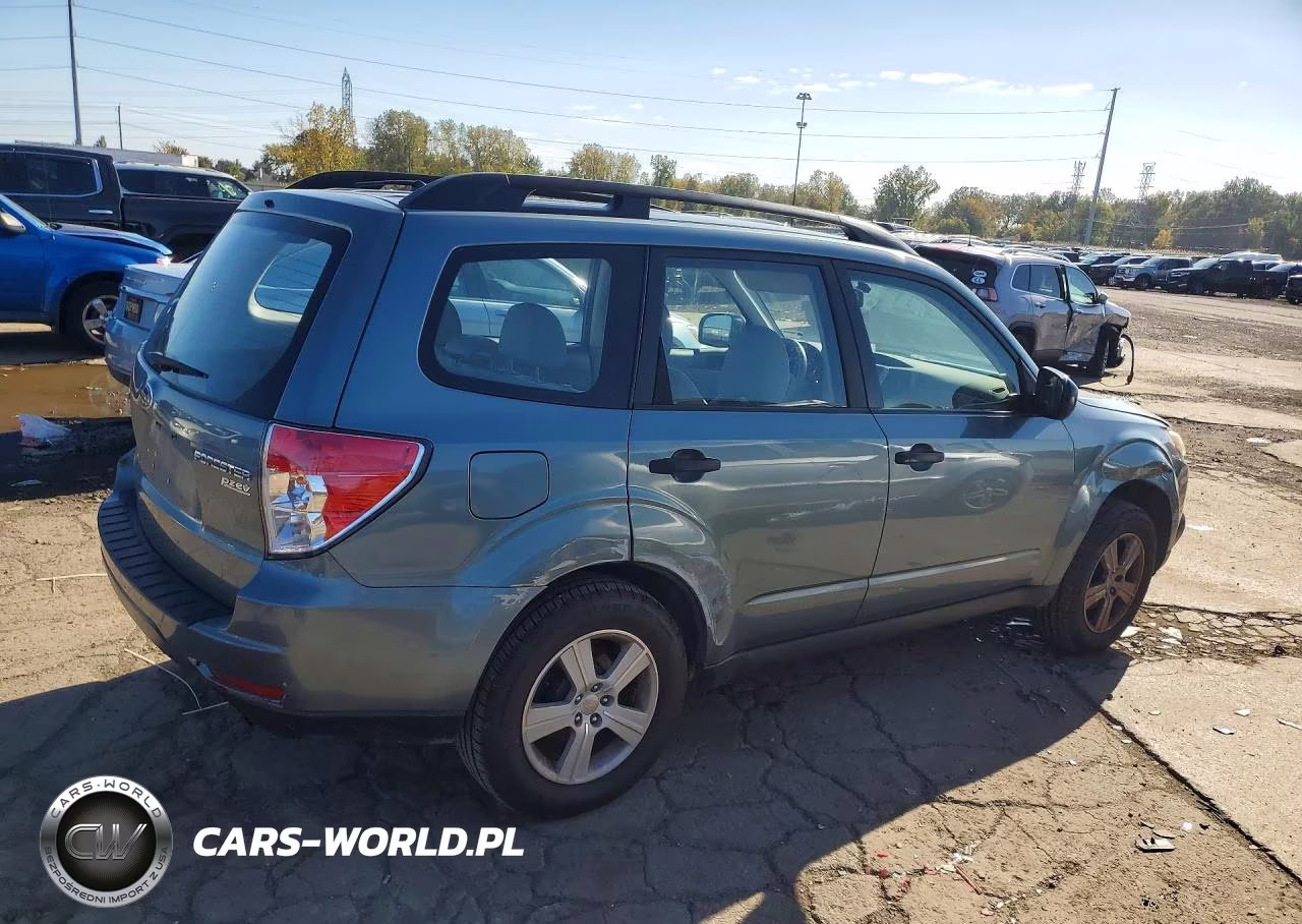 2010 Subaru Forester Xs VIN:JF2SH6BC2AH783631 - 3