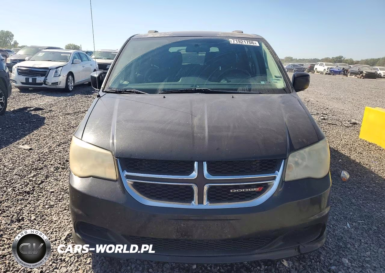 2012 Dodge Grand Caravan Sxt VIN:2C4RDGCG6CR310242 - 5
