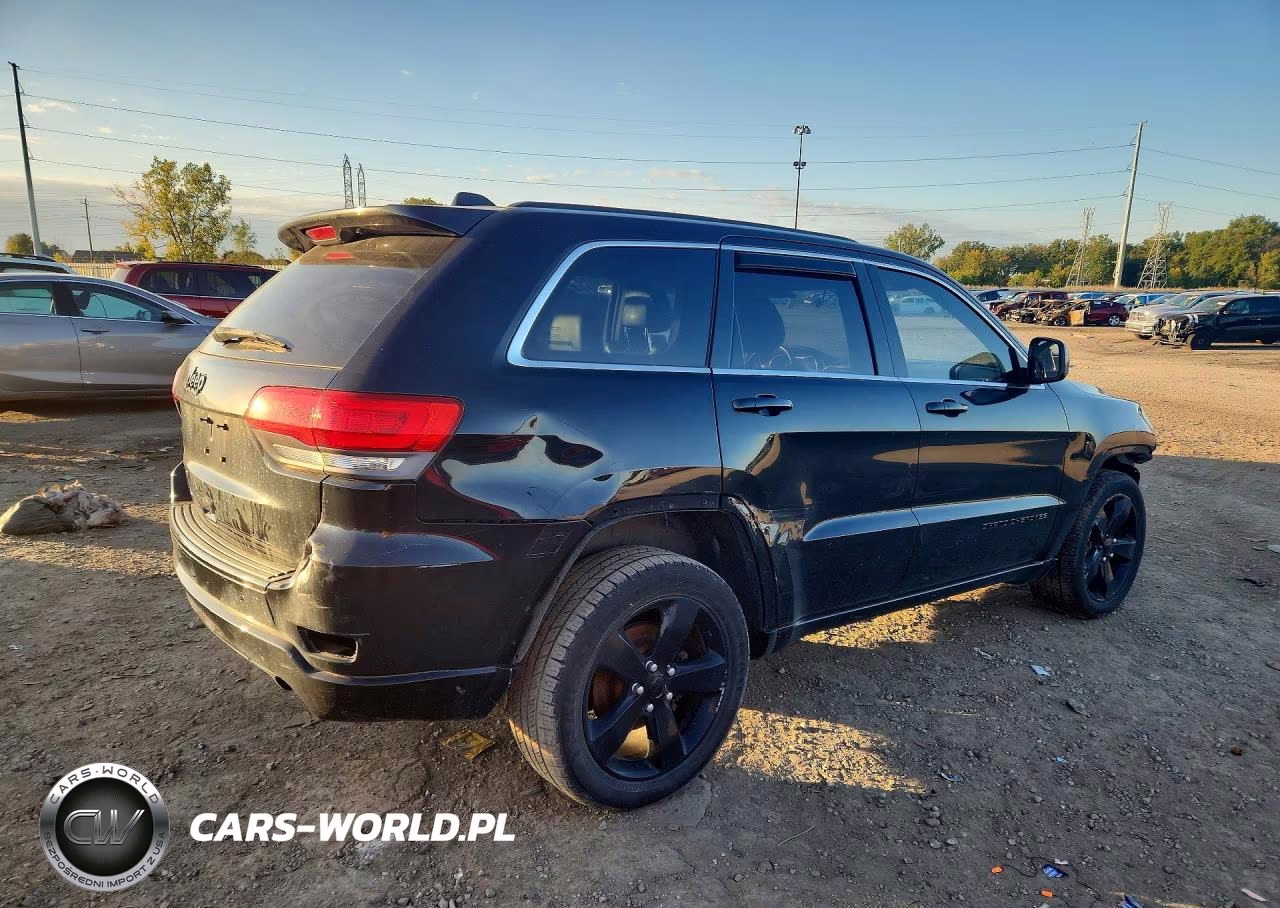 2014 Jeep Grand Cherokee Laredo VIN:1C4RJFAG3EC471892 - 3