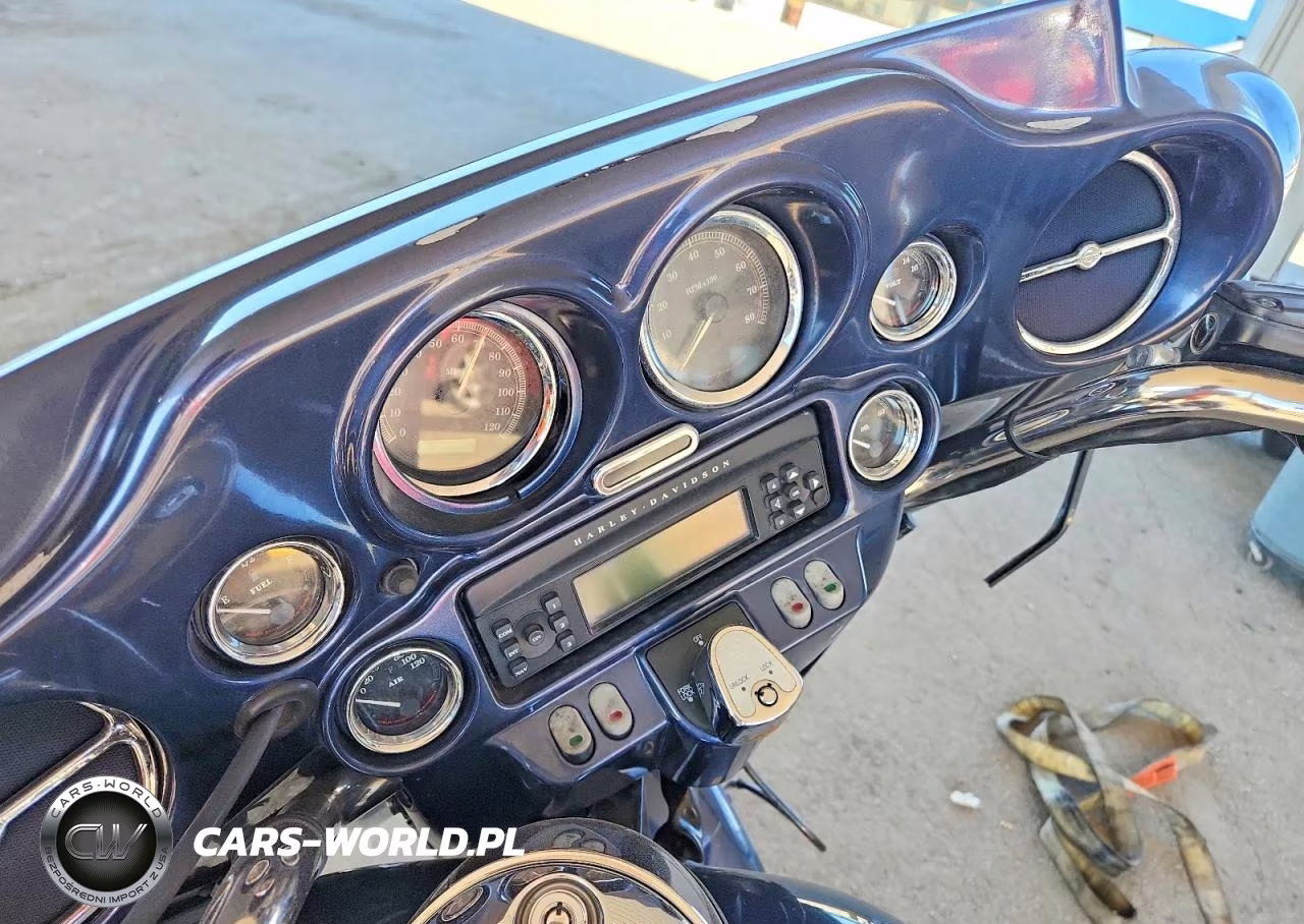 2008 Harley-Davidson Flhtcui VIN:1HD1FC4108Y625078 - 7