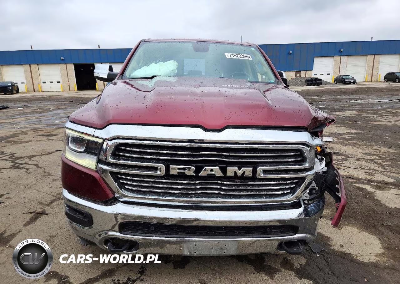 2019 Ram 1500 Laramie VIN:1C6SRFDT8KN812620 - 5