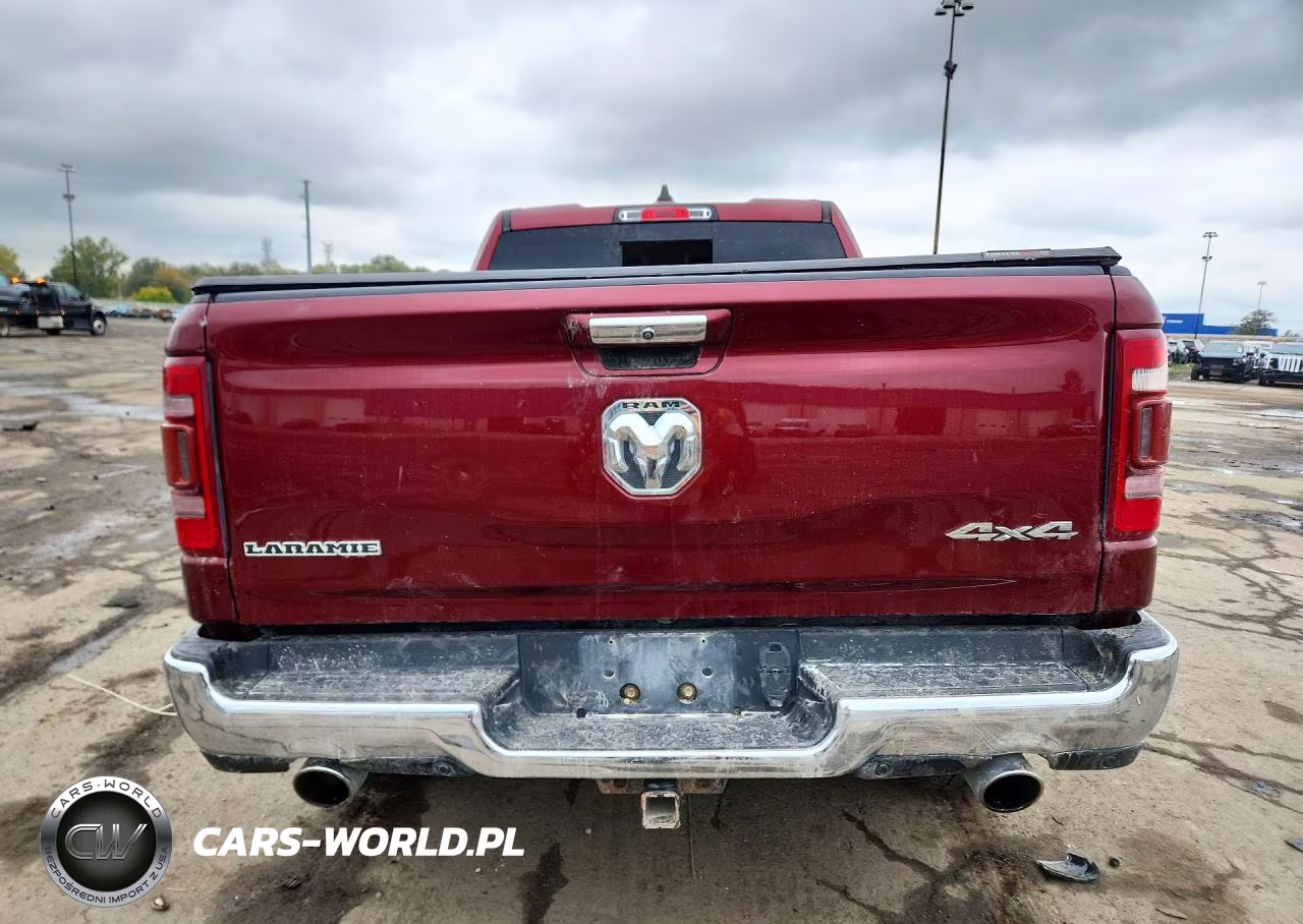 2019 Ram 1500 Laramie VIN:1C6SRFDT8KN812620 - 6