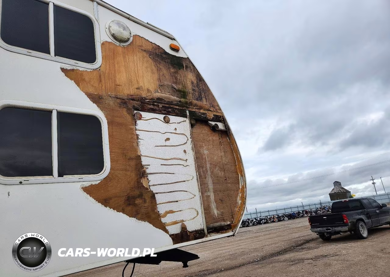 2007 Coachmen Chaparral Camper VIN:1TC3B061661312094 - 9