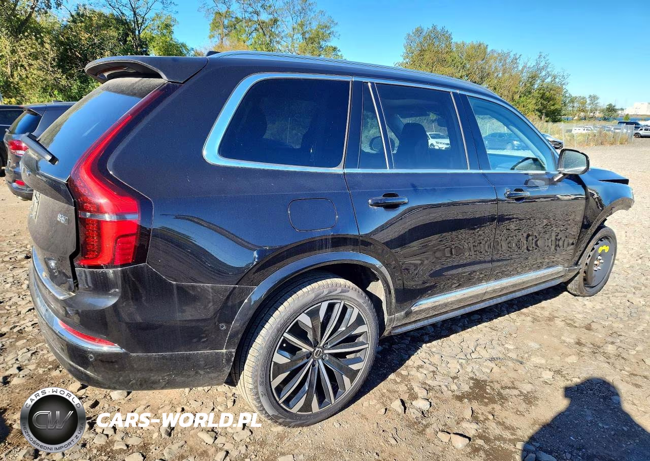 2026 Volvo Xc90 Plus VIN:YV4062PE1T1447296 - 3