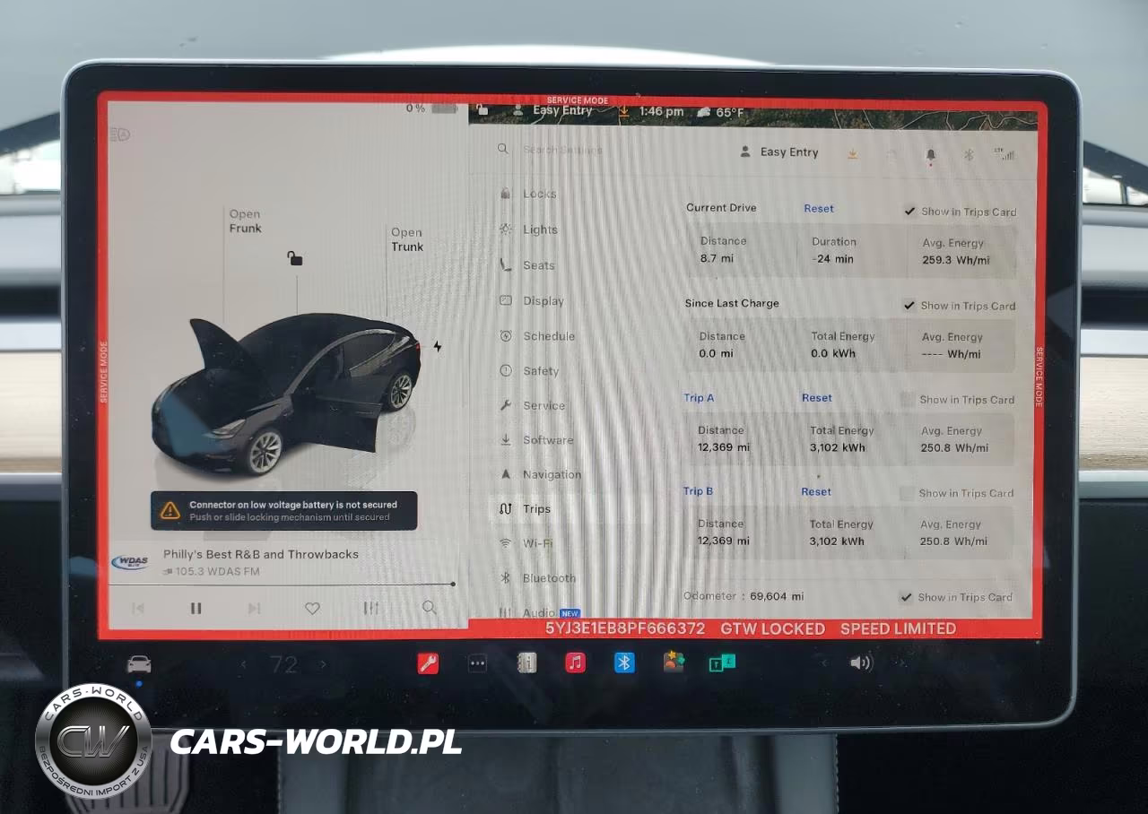 2023 Tesla Model 3 VIN:5YJ3E1EB8PF666372 - 9