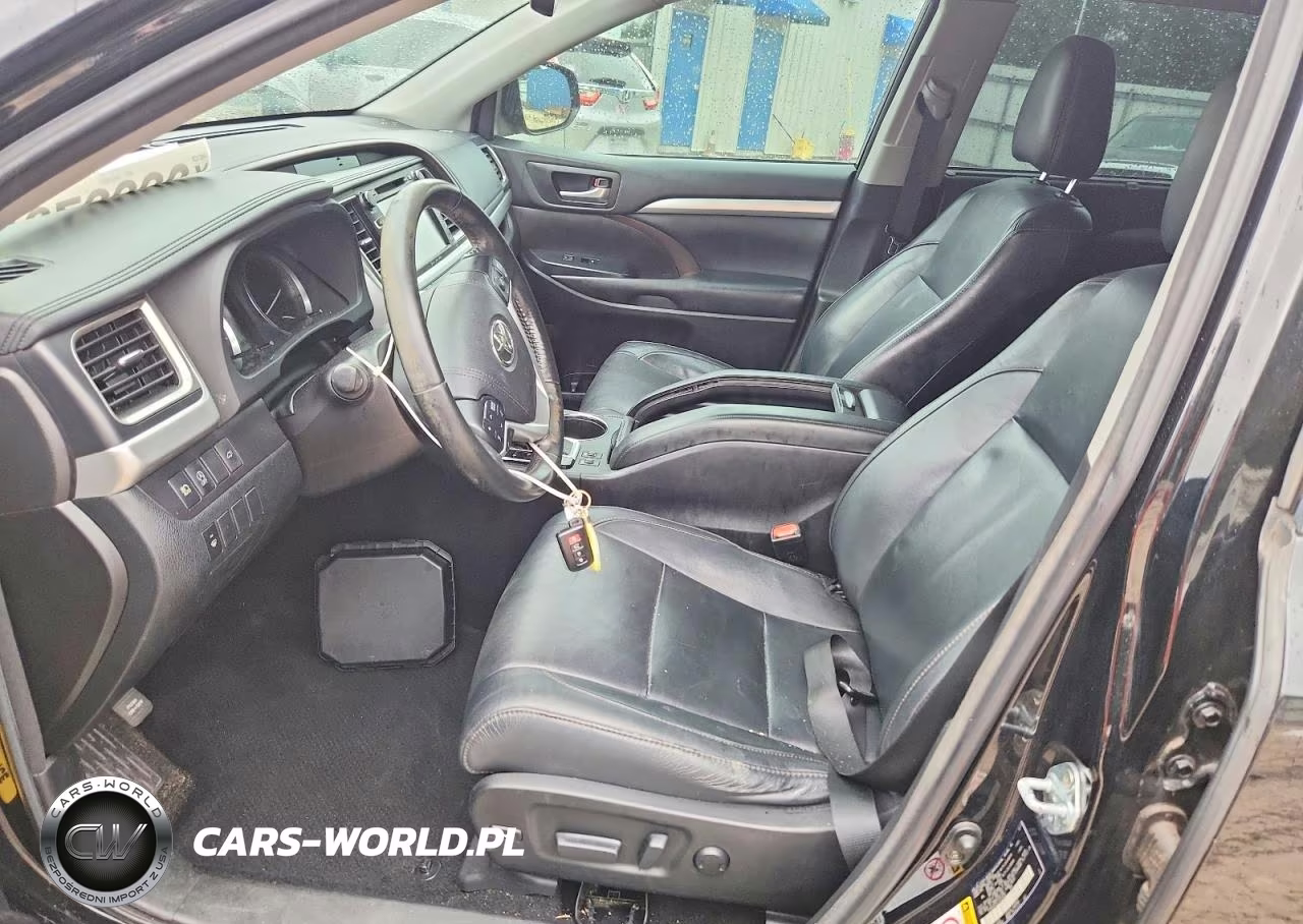2018 Toyota Highlander Xle VIN:5TDKZRFH2JS534082 - 7