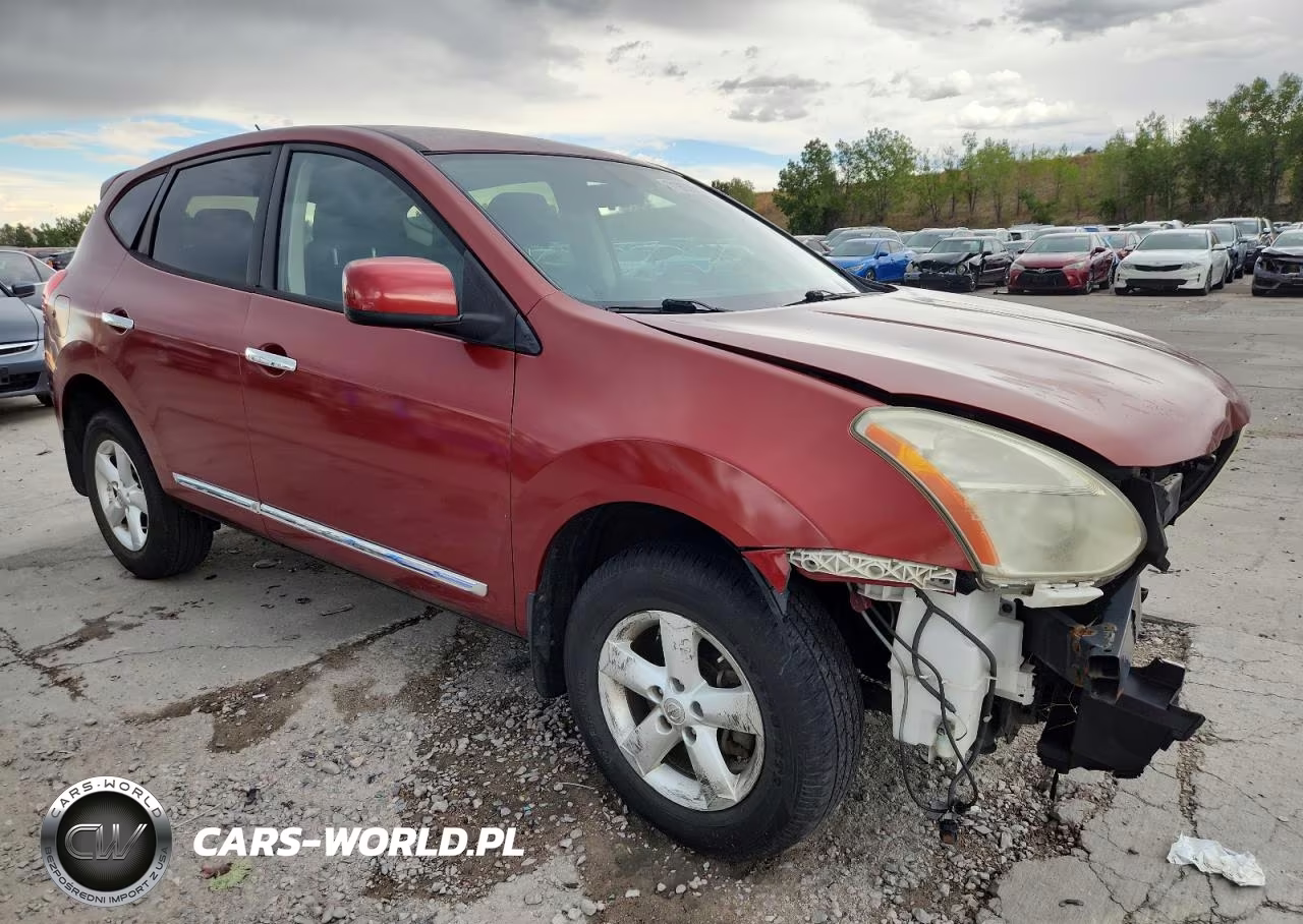 2013 Nissan Rogue S VIN:JN8AS5MTXDW043249 - 4