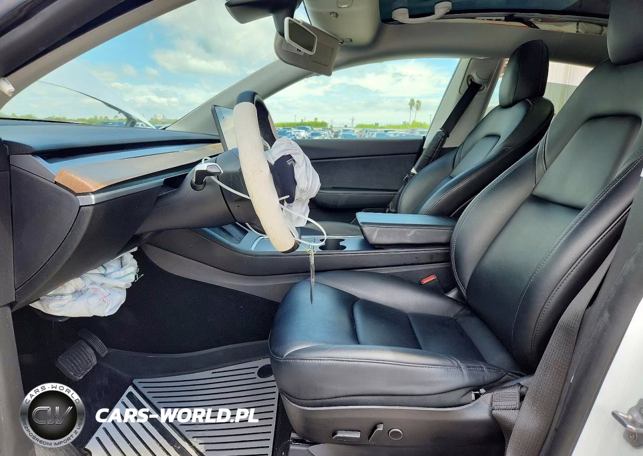 2021 Tesla Model Y VIN:5YJYGAED1MF210792 - 7