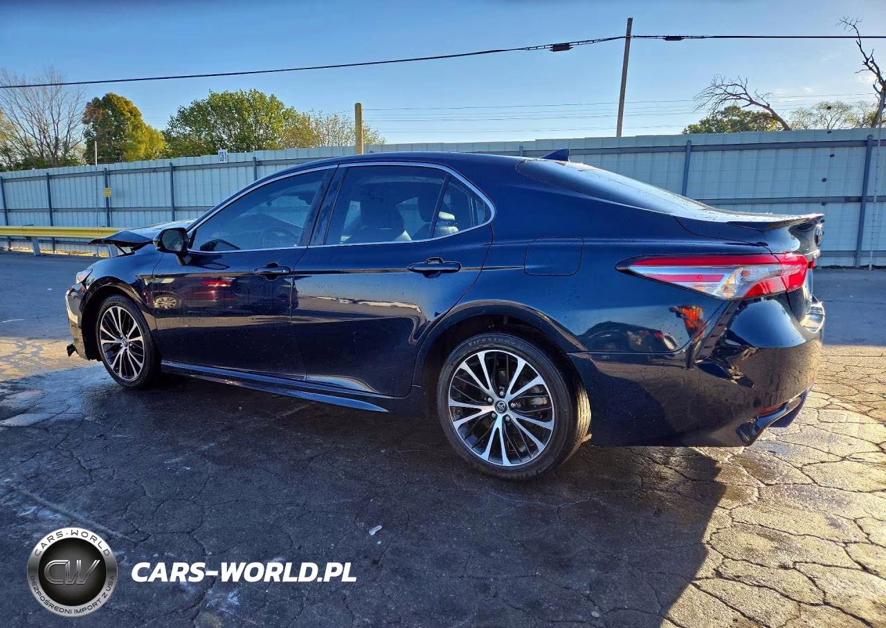 2019 Toyota Camry Se VIN:4T1B11HK7KU746017 - 2