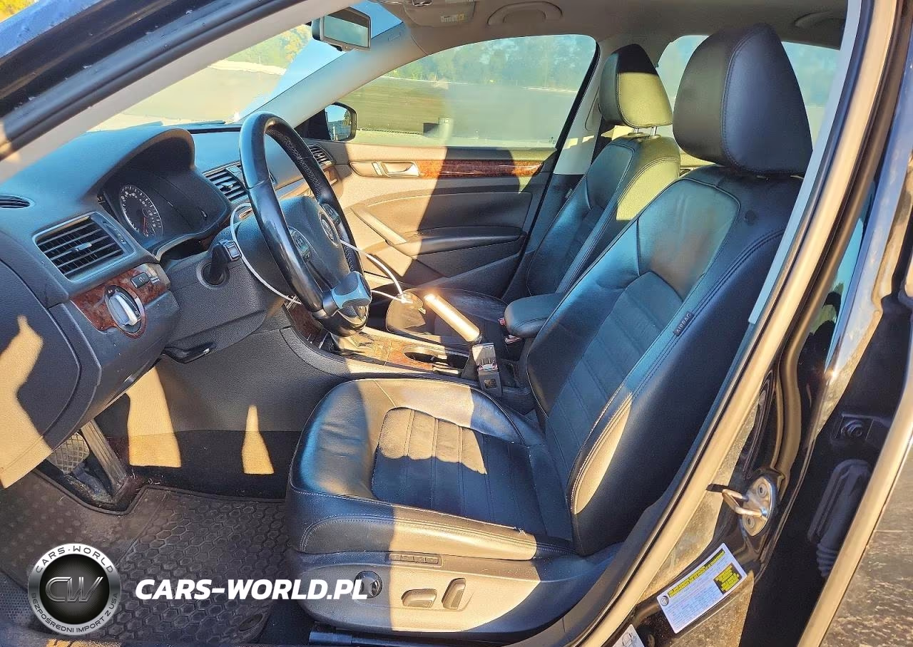 2013 Volkswagen Passat Sel VIN:1VWCN7A32DC007453 - 7