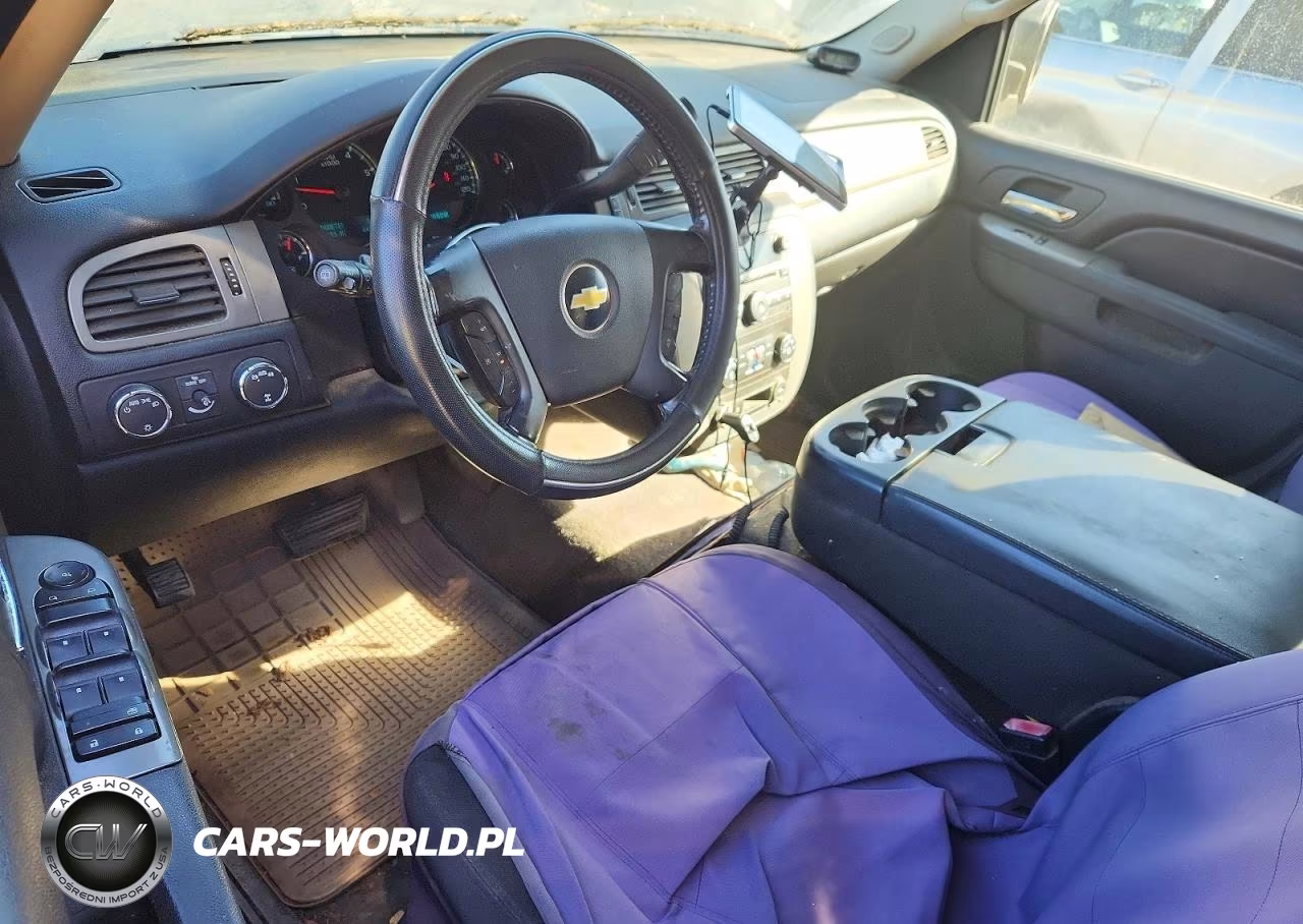 2010 Chevrolet Suburban K1500 Ls VIN:1GNUKHE33AR215311 - 8