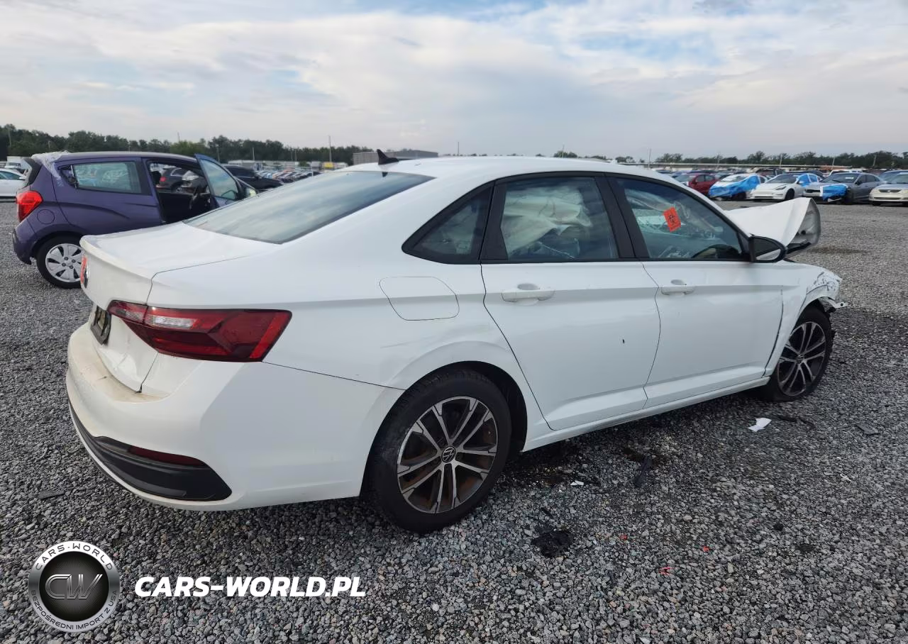 2022 Volkswagen Jetta Sport VIN:3VWBM7BU5NM018937 - 3
