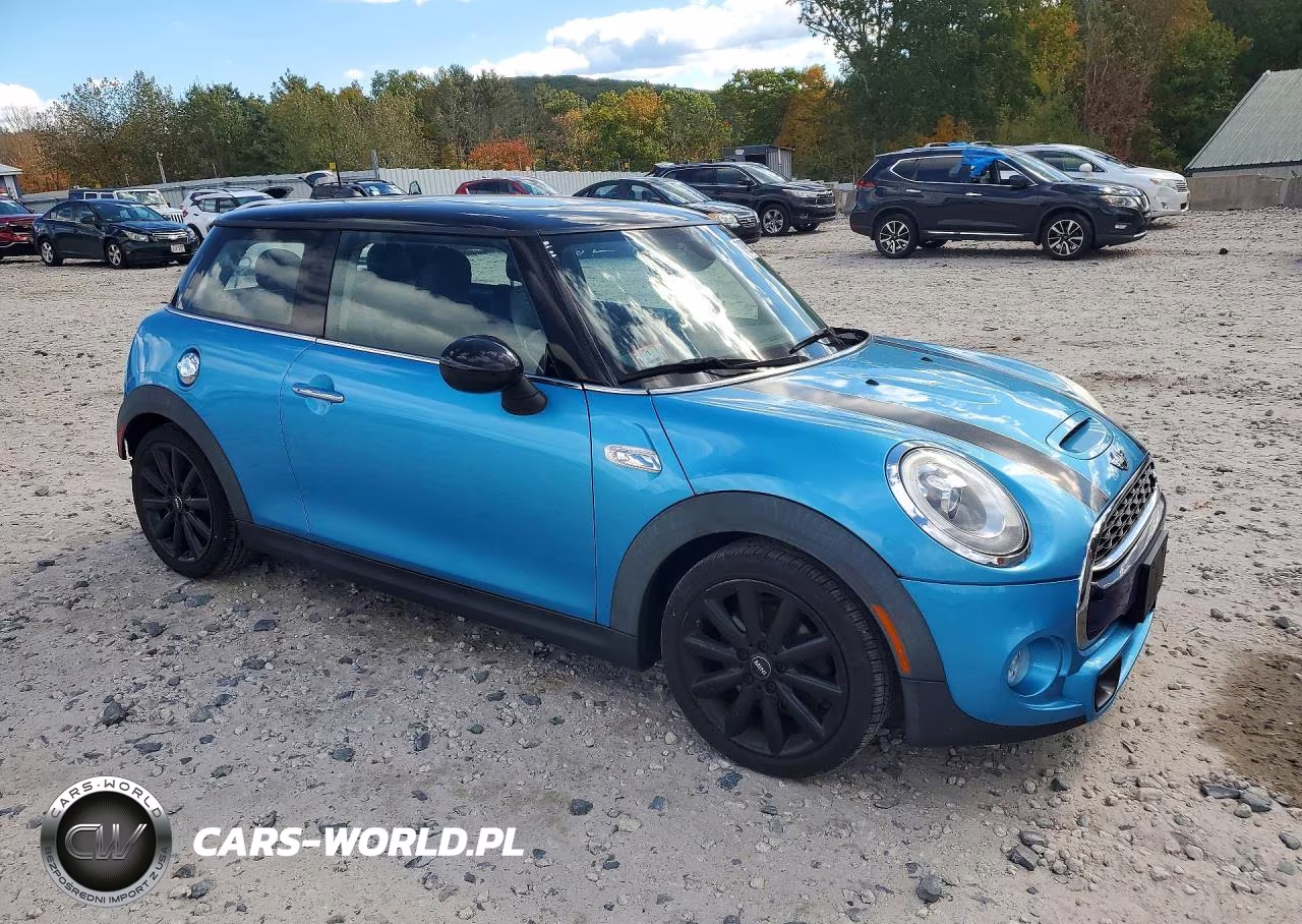 2018 Mini Cooper S VIN:WMWXP7C53J2A47717 - 4
