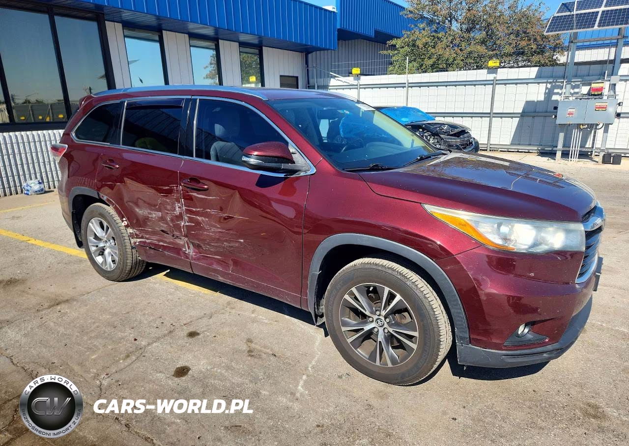 2016 Toyota Highlander Xle VIN:5TDJKRFH6GS313318 - 4