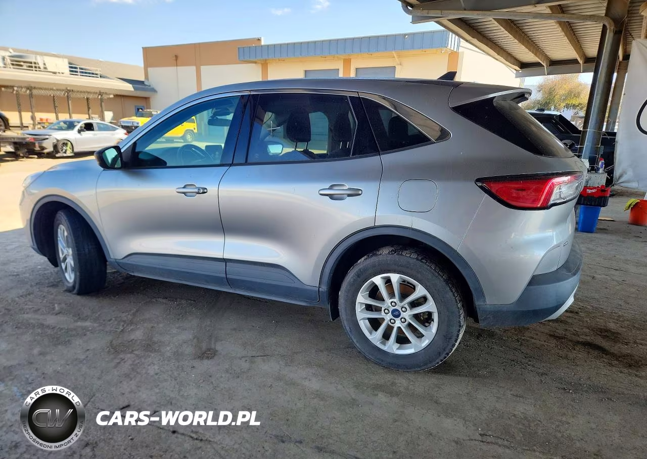 2022 Ford Escape Se VIN:1FMCU9G69NUA83777 - 2