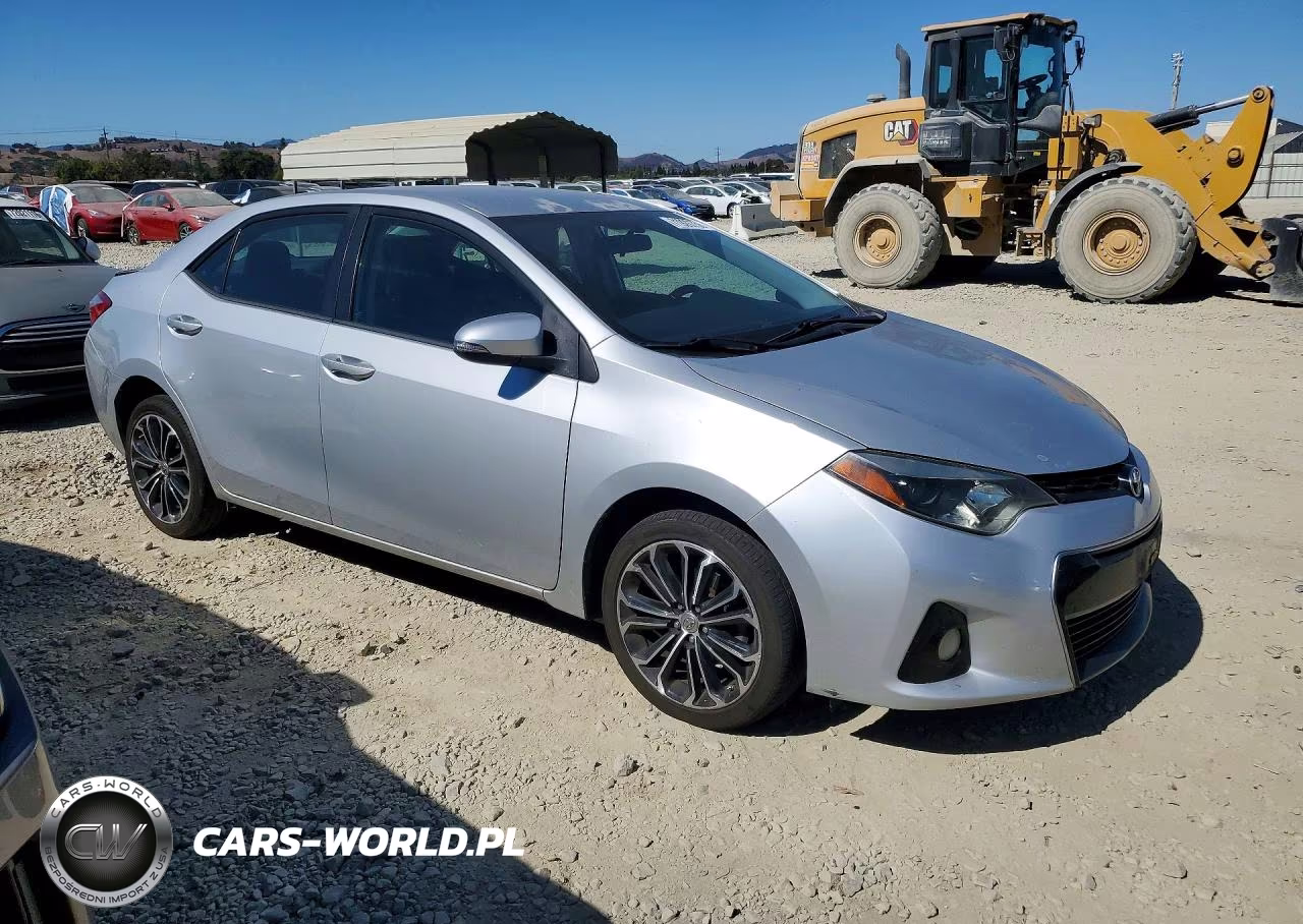 2014 Toyota Corolla S Plus VIN:5YFBURHE5EP133612 - 4