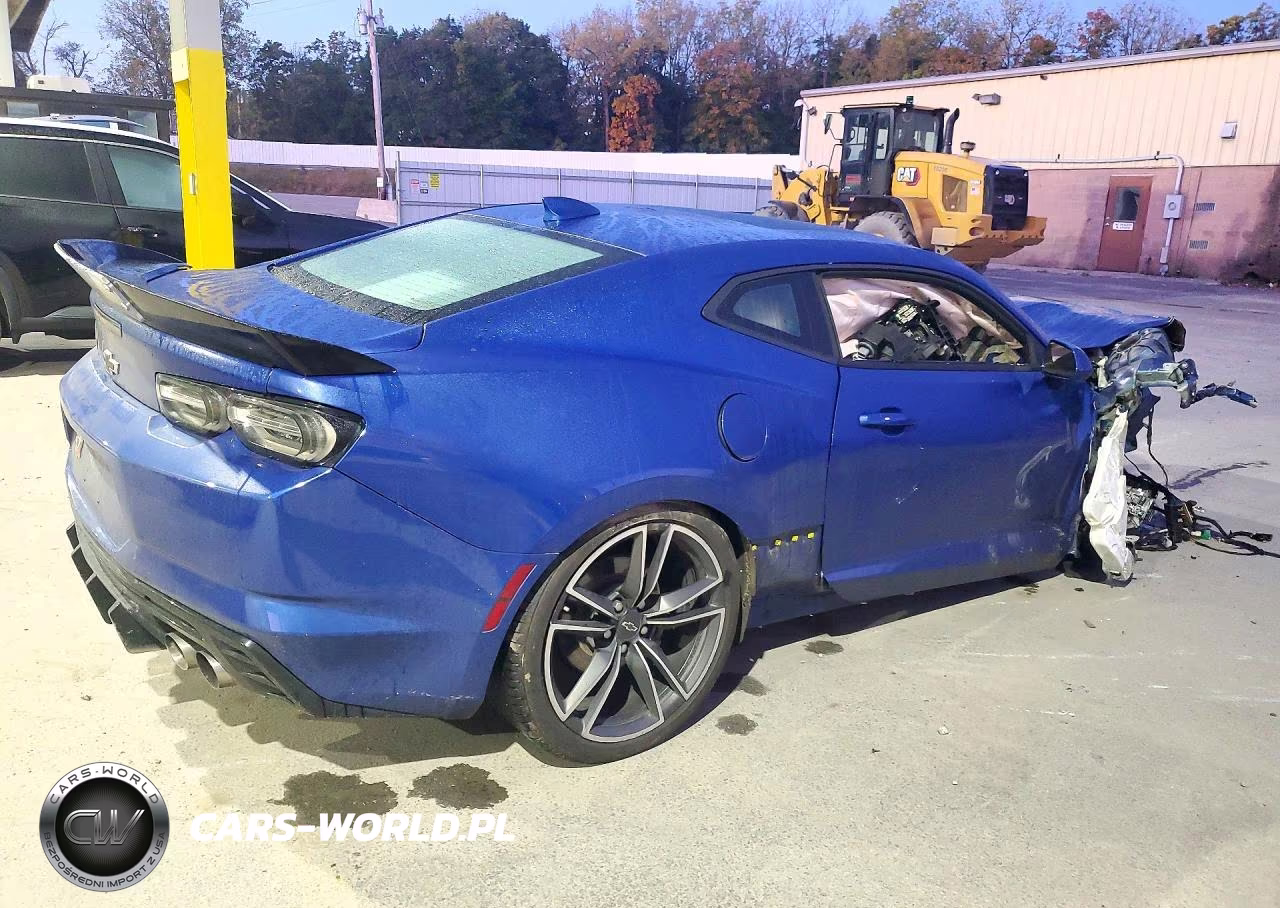 2021 Chevrolet Camaro Lz VIN:1G1FF1R72M0142850 - 3