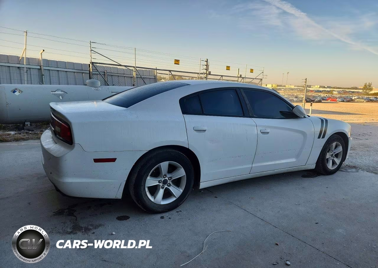 2013 Dodge Charger Se VIN:2C3CDXBG6DH522853 - 3