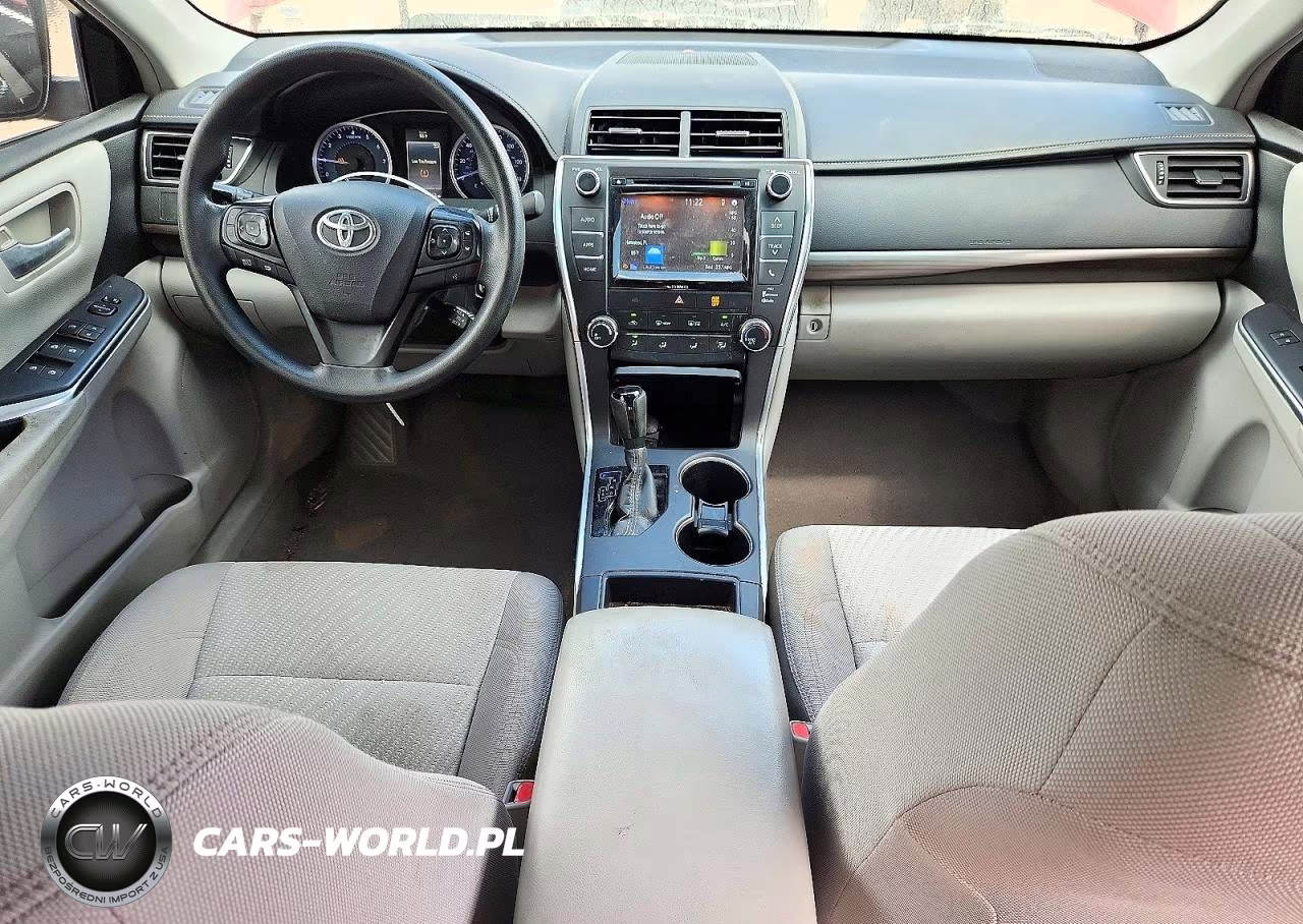 2016 Toyota Camry Le VIN:4T1BF1FK9GU612864 - 8